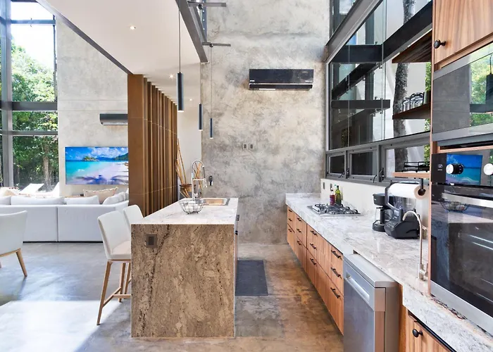 Luxury Jungle Retreat - 4 Bedroom With Private Pool And Cenote - Fits 14 *