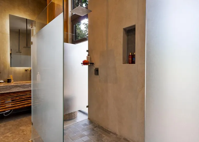 Luxury Jungle Retreat - 4 Bedroom With Private Pool And Cenote - Fits 14 *