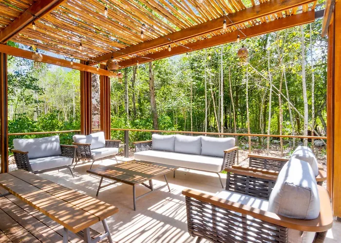 Luxury Jungle Retreat - 4 Bedroom With Private Pool And Cenote - Fits 14 Puerto Morelos