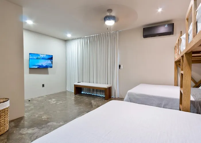 Luxury Jungle Retreat - 4 Bedroom With Private Pool And Cenote - Fits 14